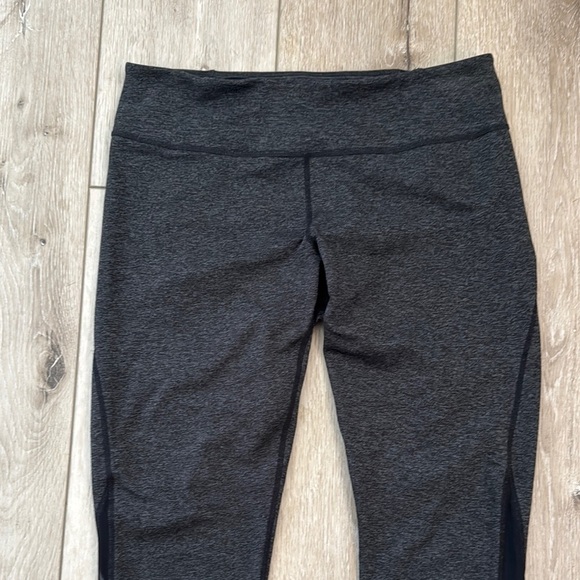Zella Cropped Black Leggings with mesh. Size M. - Picture 5 of 7